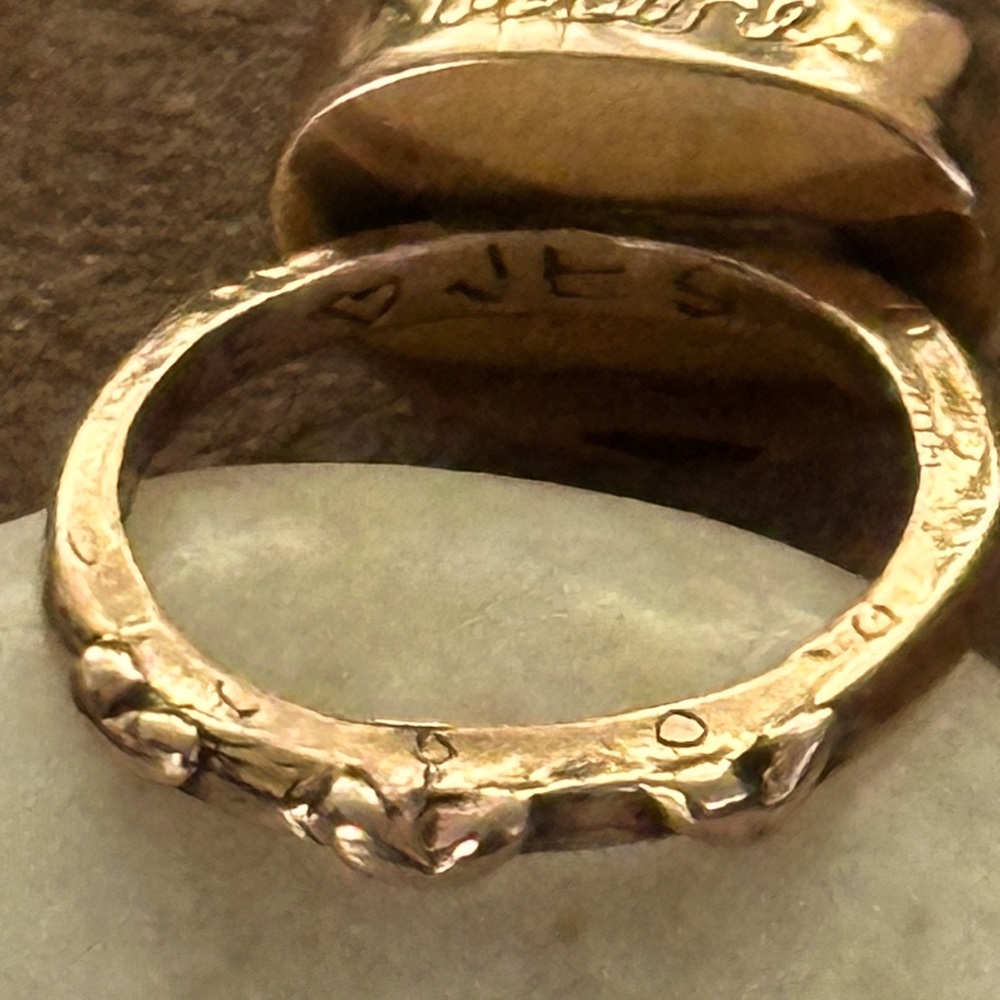 “Ode to Joy” unisex emerald/rose gold ring by Jes MaHarry. New in box. - Picture 5 of 12